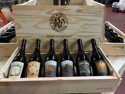 Holiday Six-Pack in Wooden Box -2024